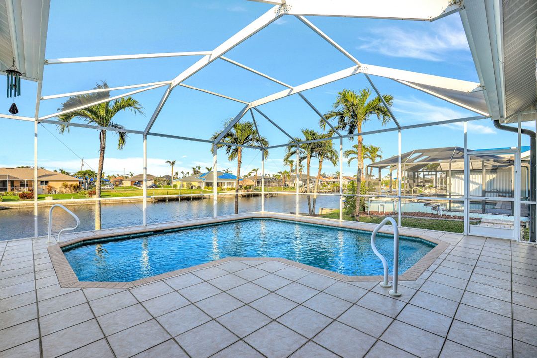 2709 SW 37th St, Cape Coral, FL 33914