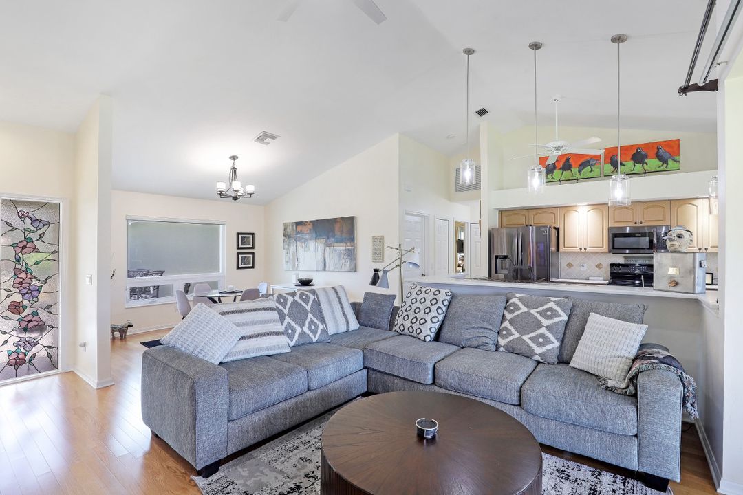 12724 Hunters Ridge Dr, Bonita Springs, FL 34135