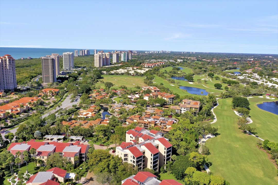 6510 Valen Way #B-302, Naples, FL 34108