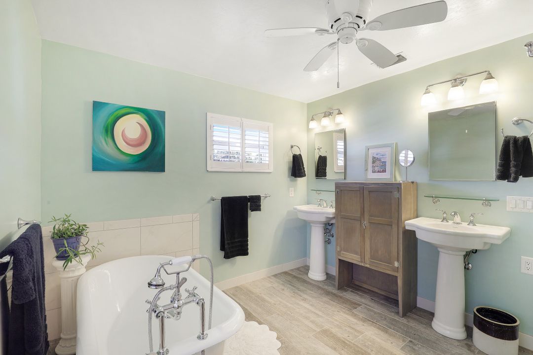 2710 SW 37th St, Cape Coral, FL 33914