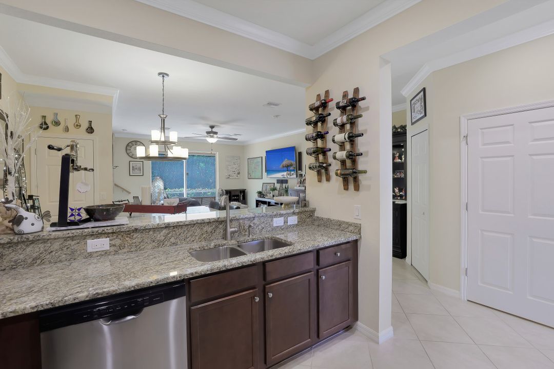 10260 Via Colomba Circle, Fort Myers, FL 33966
