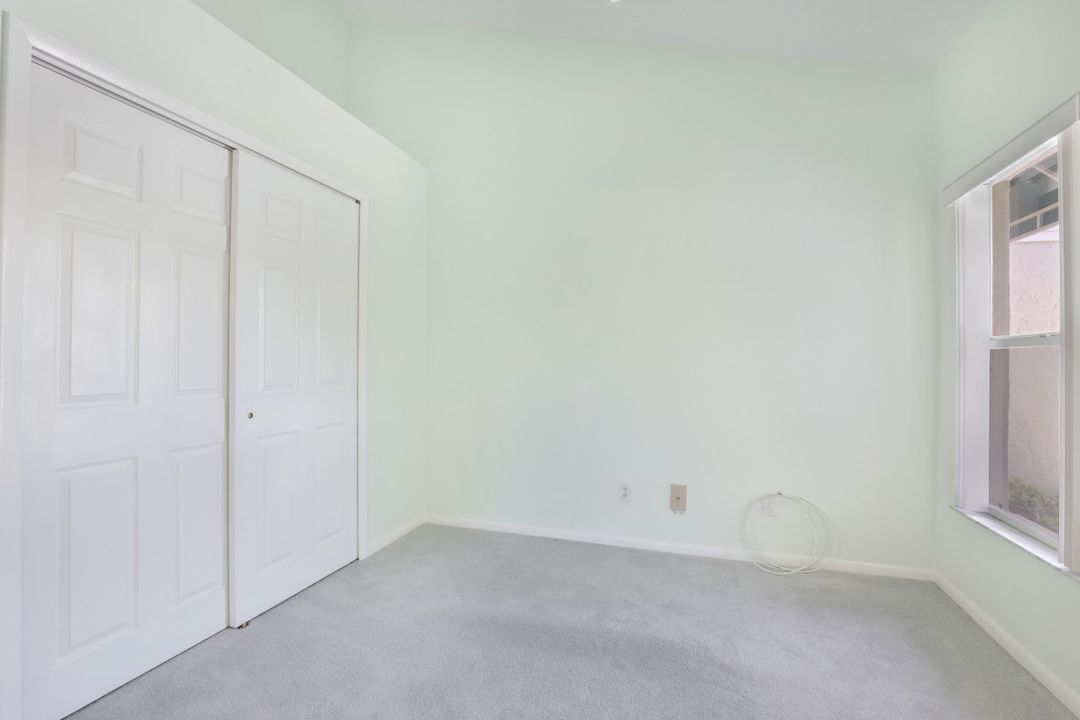 1004 McGregor Park Cir, Fort Myers, FL 33908