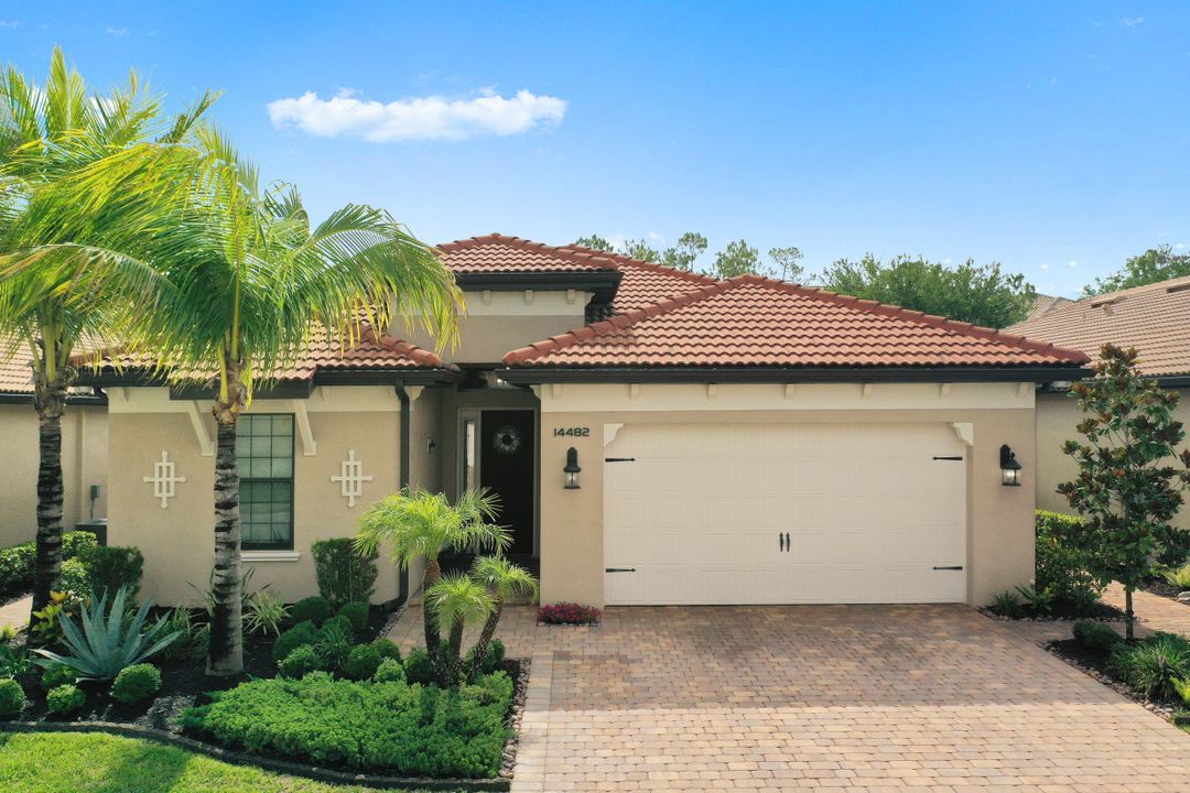 14482 Tuscany Pointe Trail, Naples, FL 34120