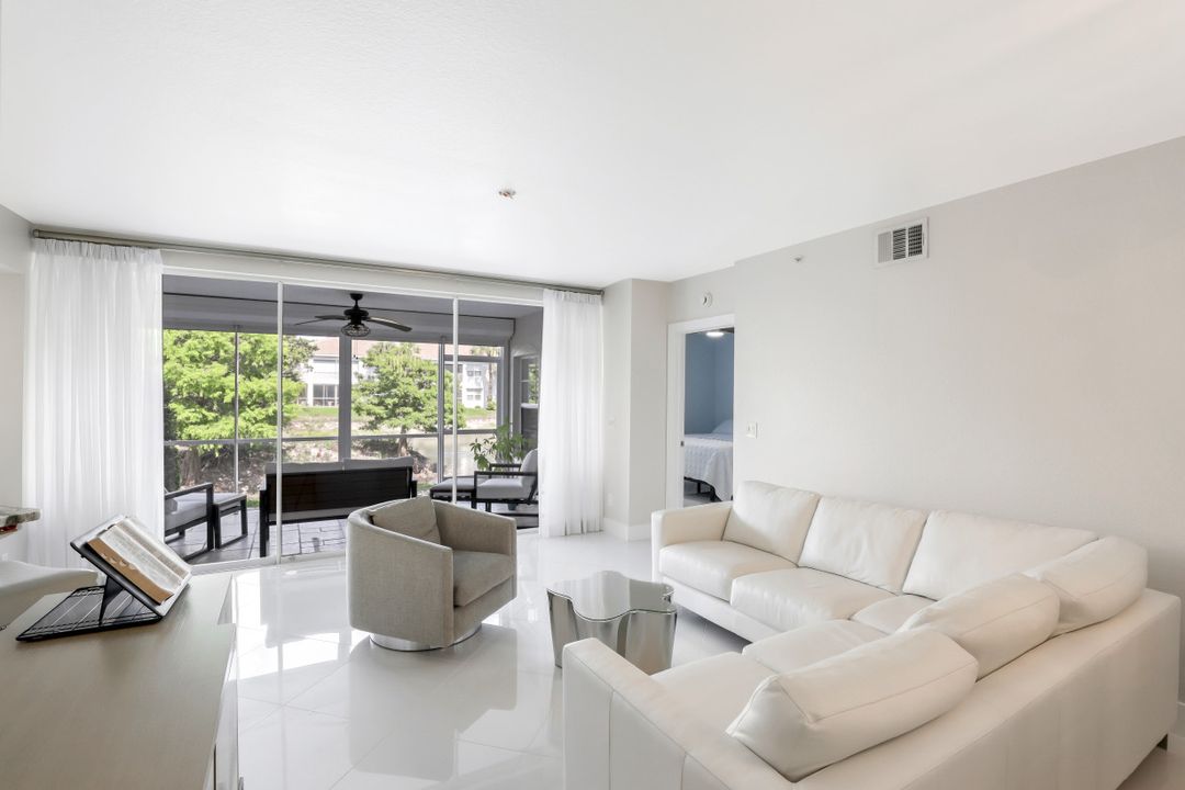 6834 Lantana Bridge Rd #101, Naples, FL 34109