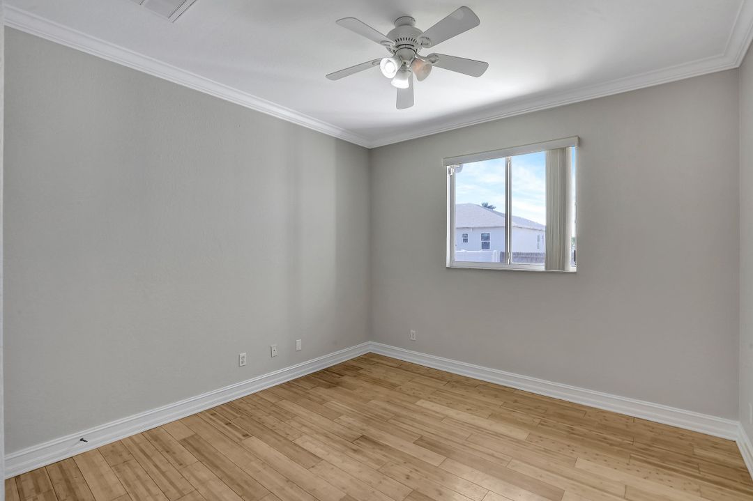 2538 SW 35th Ln, Cape Coral, FL 33914