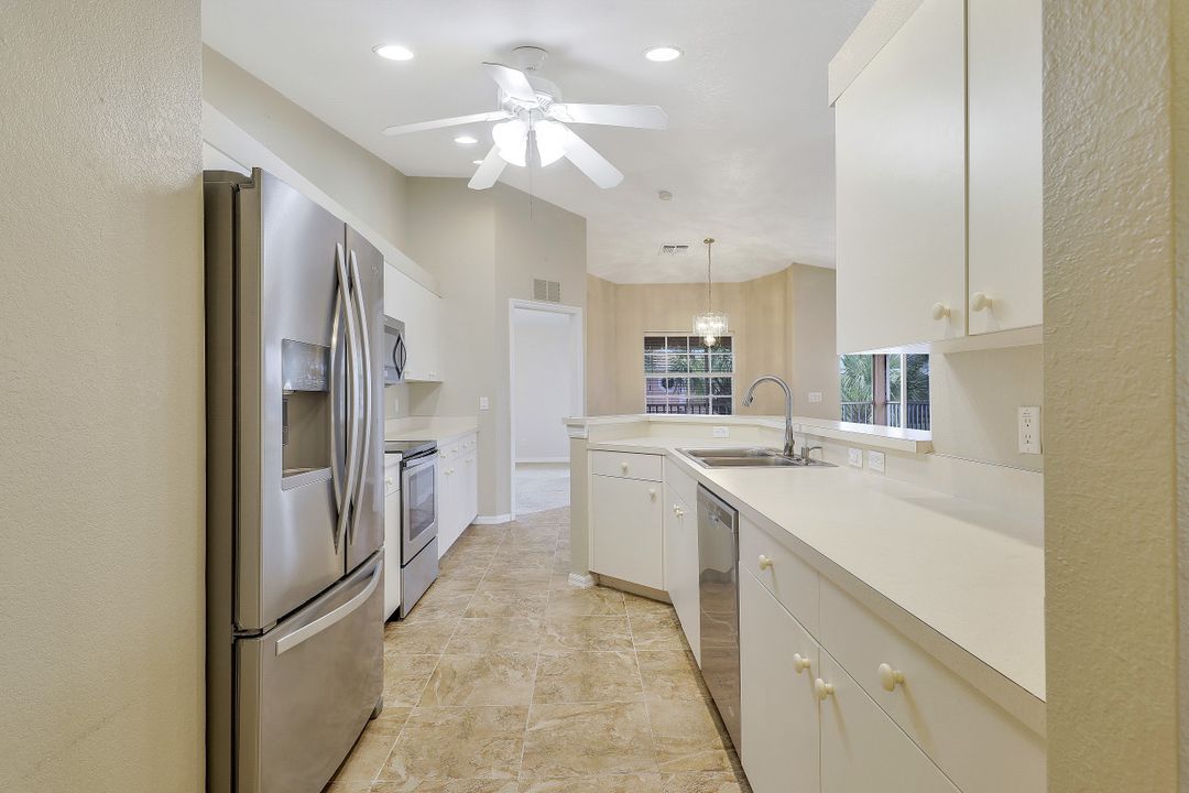 20028 Lake Vista Cir #4c, Lehigh Acres, FL 33936