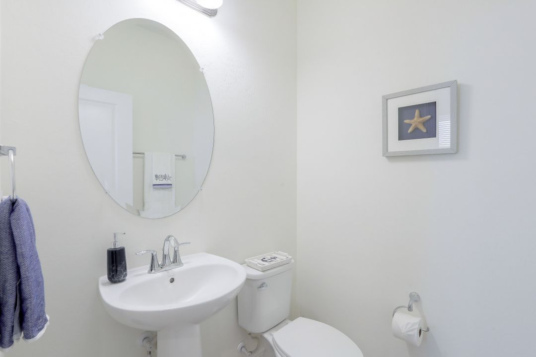1419 Santiago Cir #1603, Naples, FL 34113
