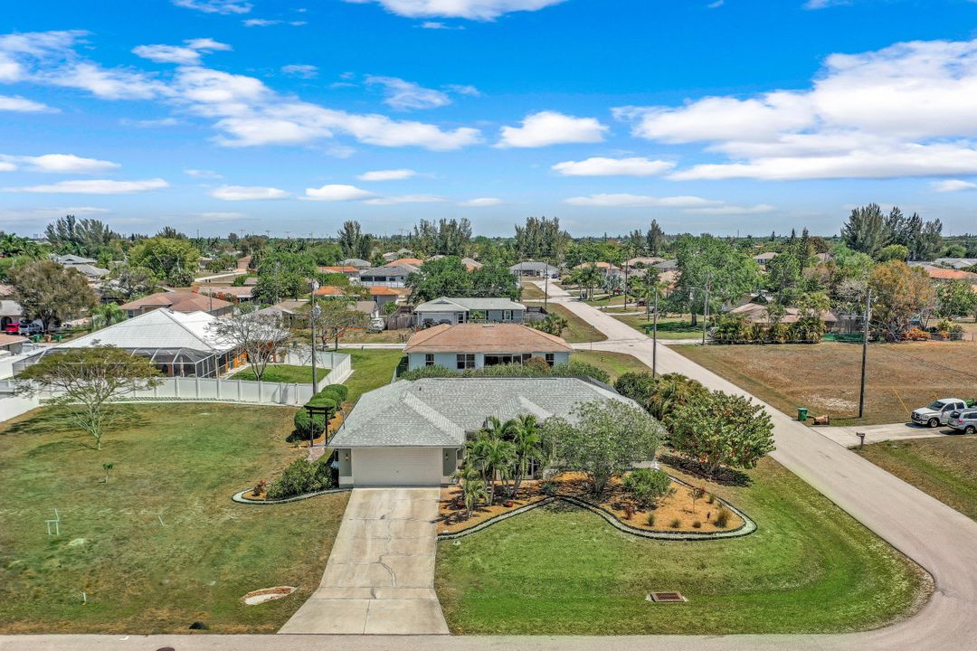 3015 SW 7th Ave, Cape Coral, FL 33914