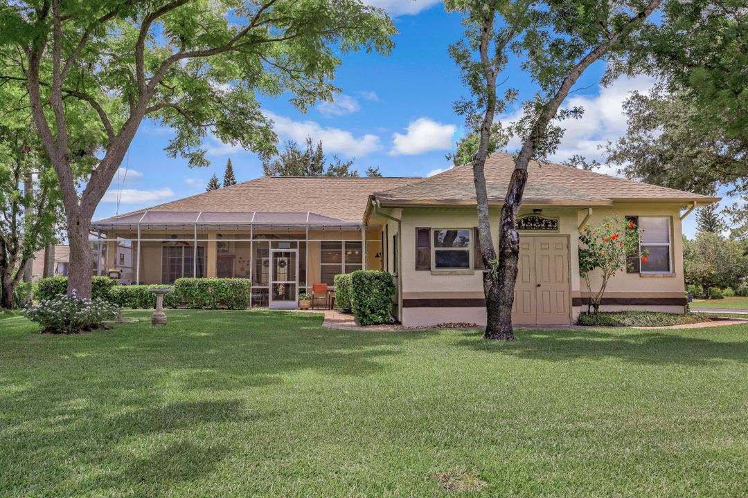 6705 Highland Pines Cir, Fort Myers, FL 33966