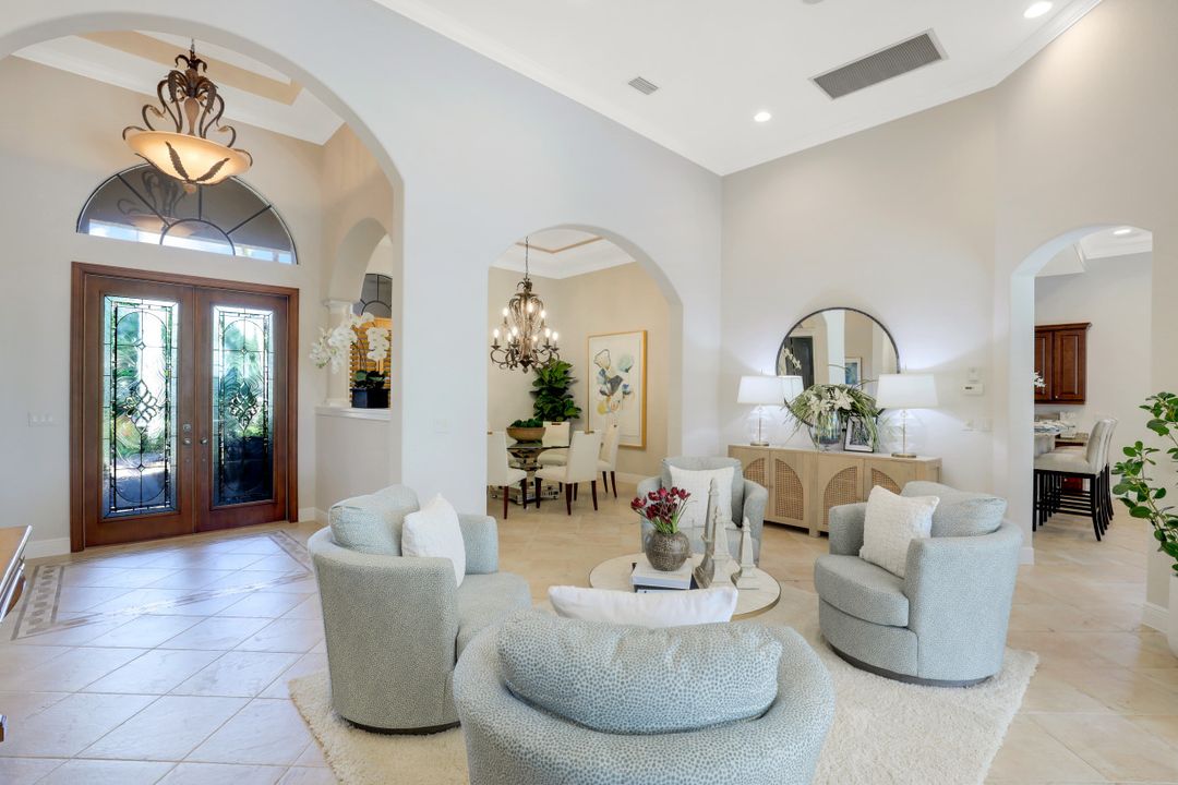 3114 Terramar Ct, Naples, FL 34119