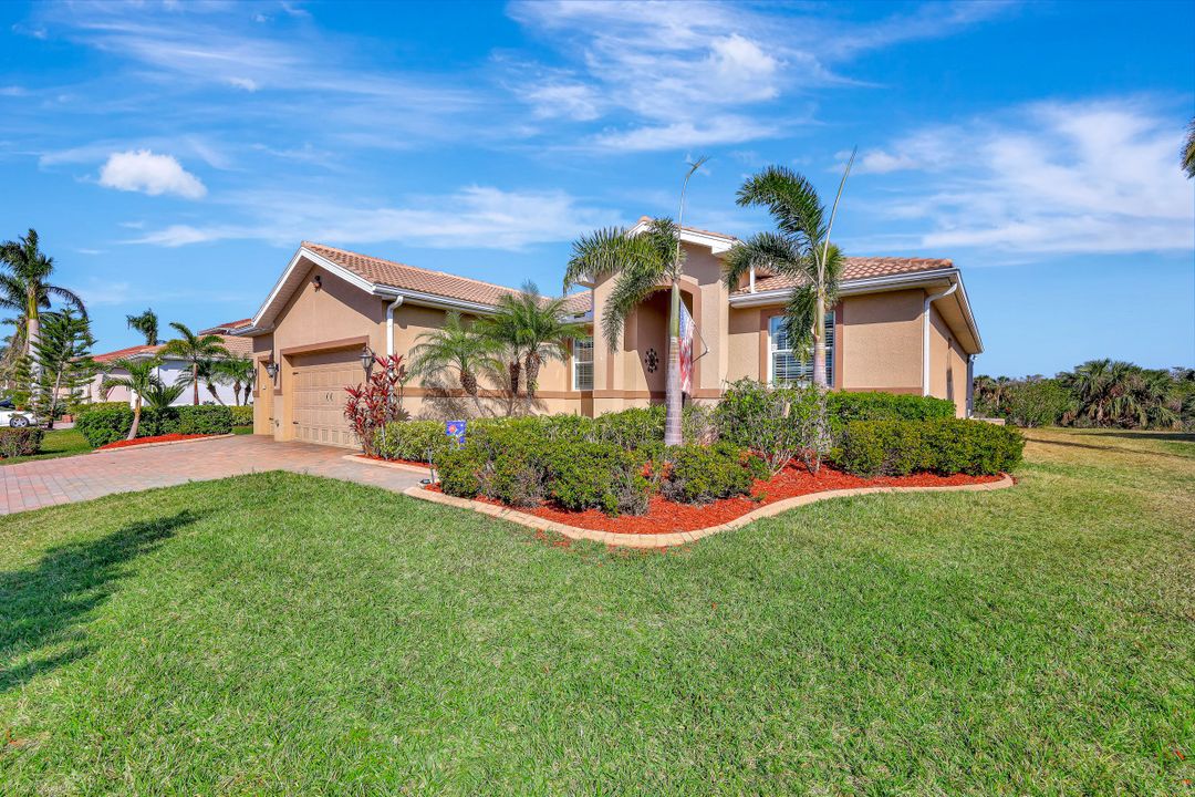 17112 Wrigley Cir, Fort Myers, FL 33908