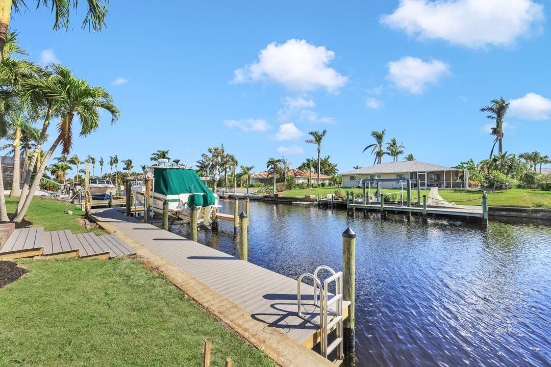 1004 Wittman Dr, Fort Myers, FL 33919