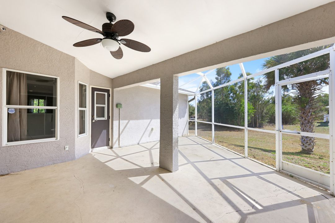 591 Pierre Cir, Lehigh Acres, FL 33974