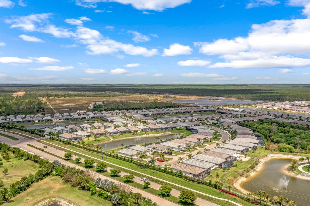 16716 Siesta Drum Wy, Bonita Springs, FL 34135