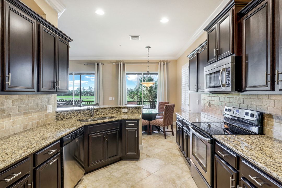 9545 Ironstone Terrace #202, Naples, FL 34120