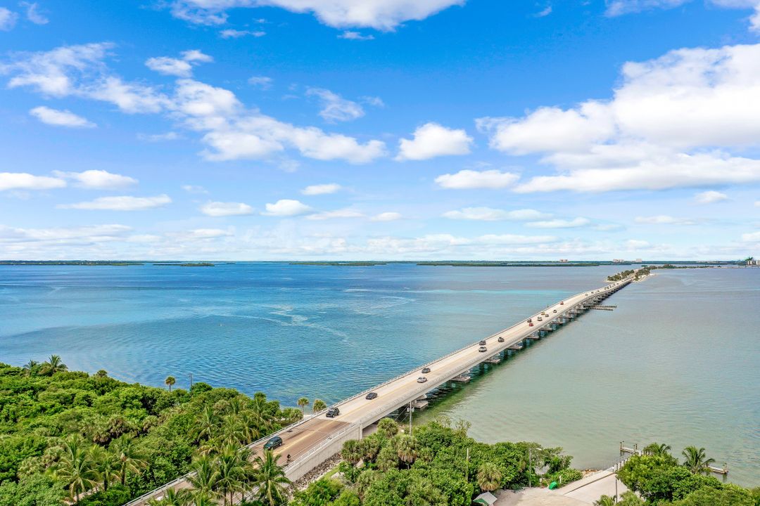 15300 Captiva Dr, Captiva, FL 33924