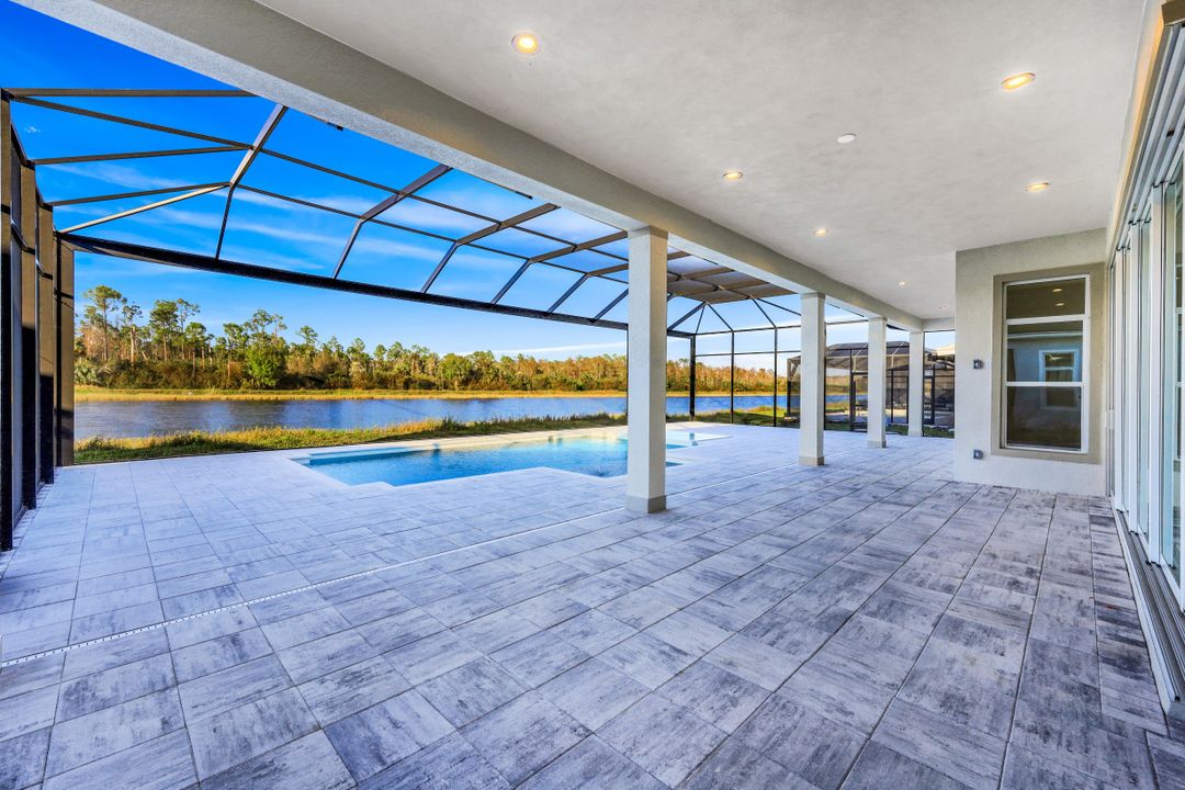 14310 Laguna Spgs Ln, , FL 34114