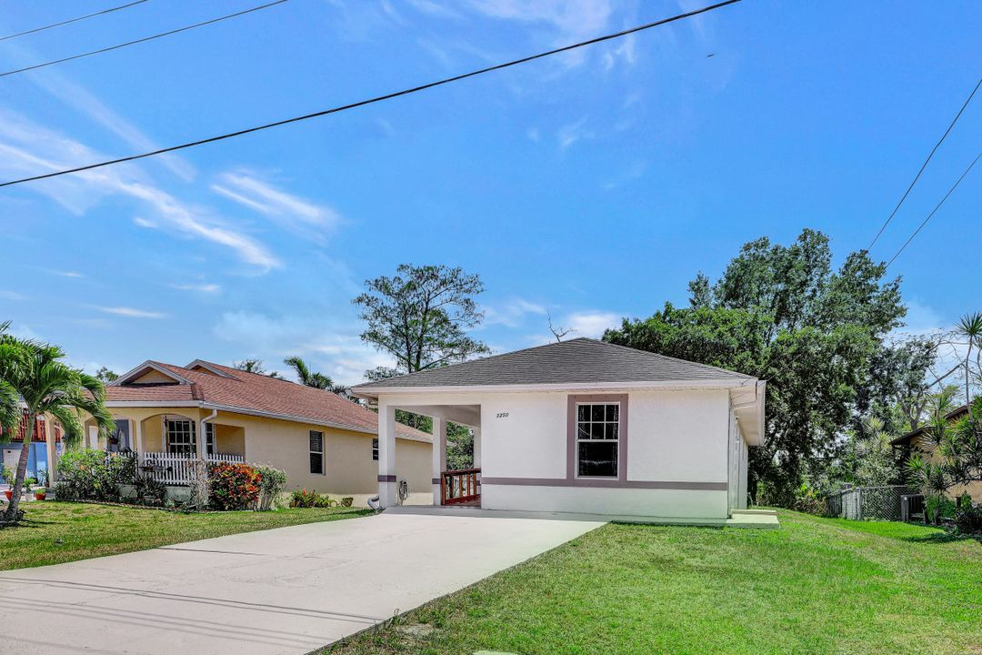 3250 Cottage Grove Ave, Naples, FL 34112