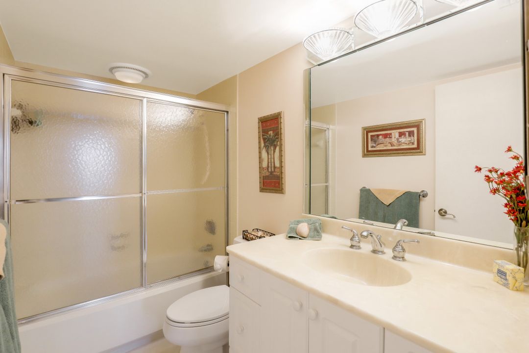 260 Seaview Ct #709, Marco Island, FL 34145