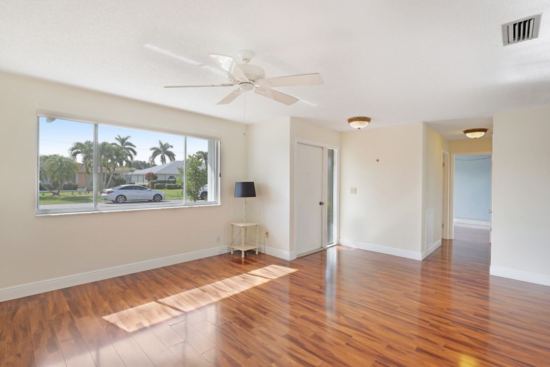 1409 SE 21st Terrace, Cape Coral, FL 33990