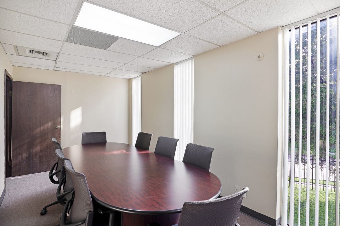 4625 North Fwy, Houston, TX 77022