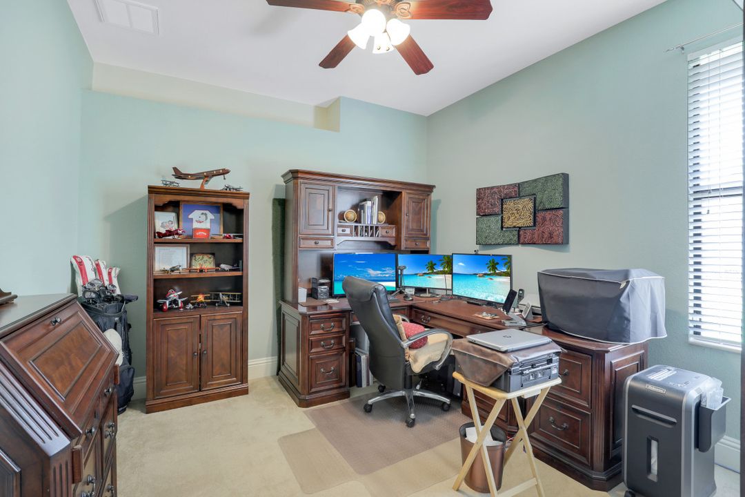 641 27th St SW, Naples, FL 34117