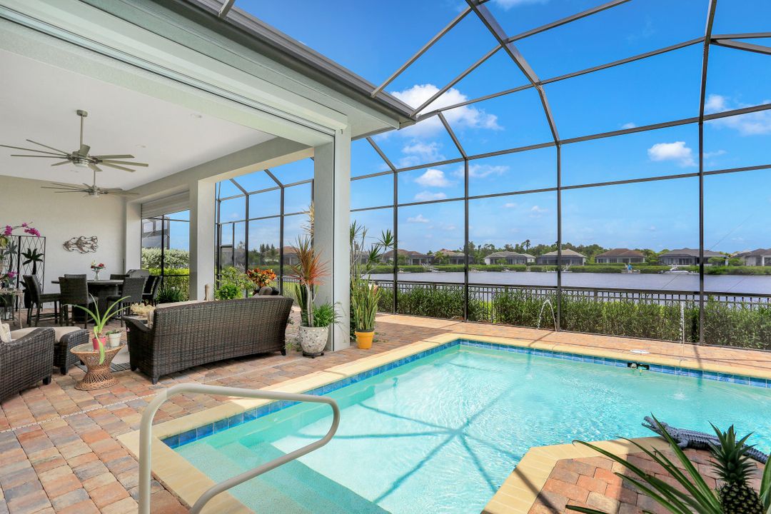 17212 Hidden Estates Cir, Fort Myers, FL 33908