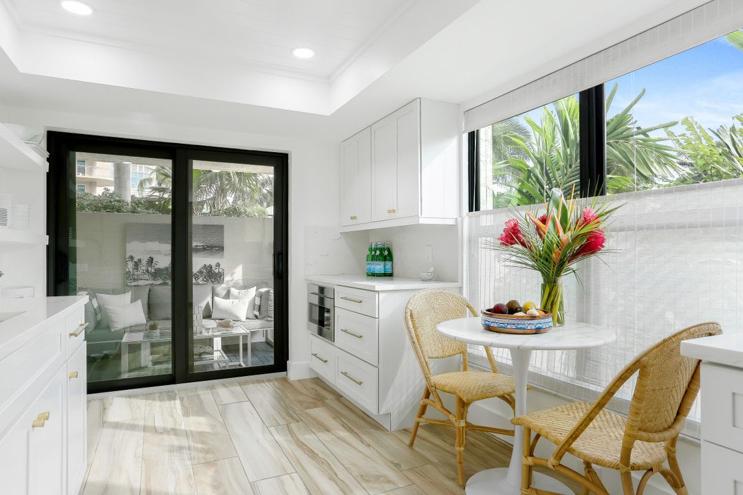 4451 Gulf Shore Blvd N #205, Naples, FL 34103