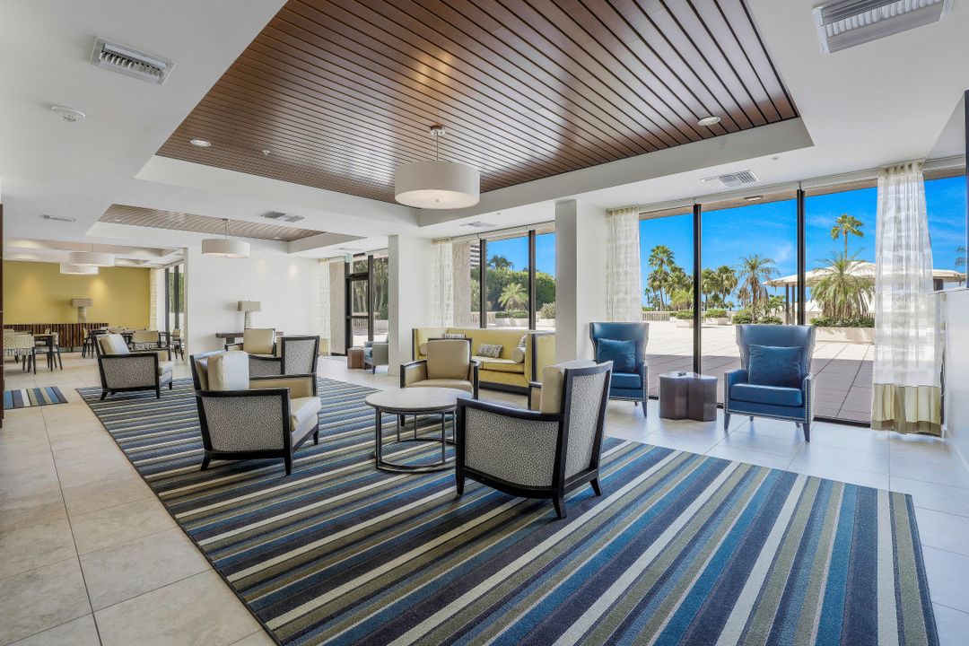 4031 Gulf Shore Blvd N #5F, Naples, FL 34103