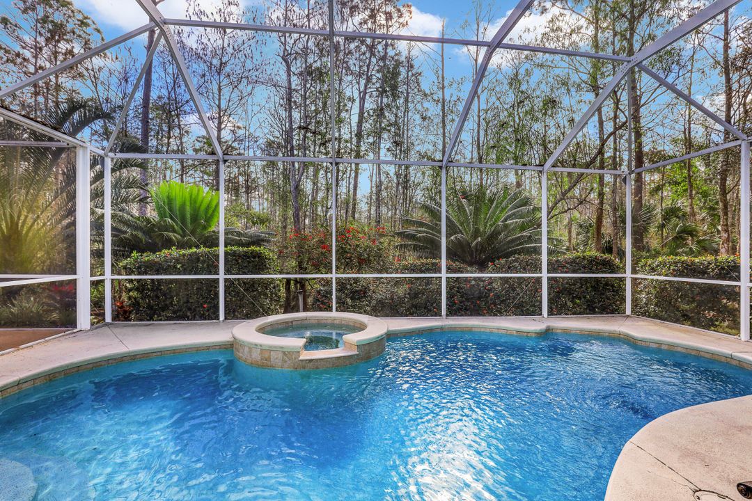 8006 Kilkenny Ct, Naples, FL 34112