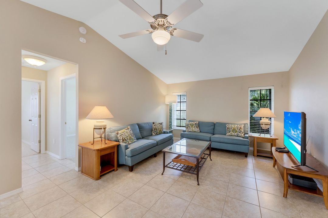 1127 SW 6th Ave, Cape Coral, FL 33991