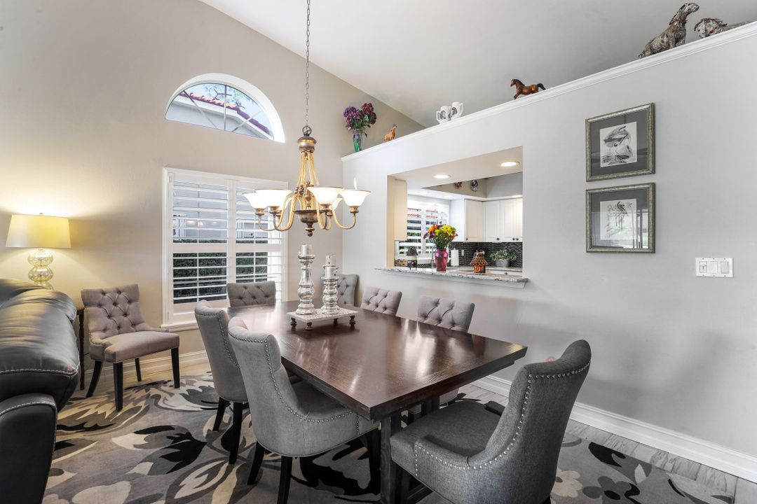 268 Melrose Pl, Naples, FL 34104