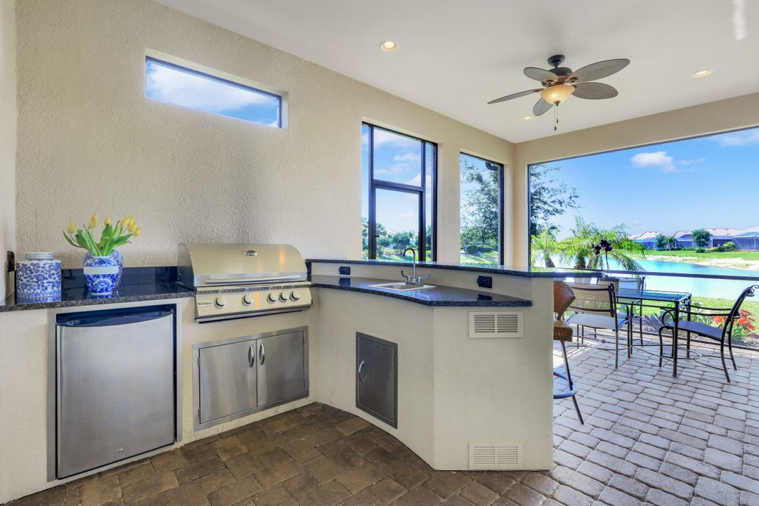 9123 Trivoli Terrace, Naples, FL 34119
