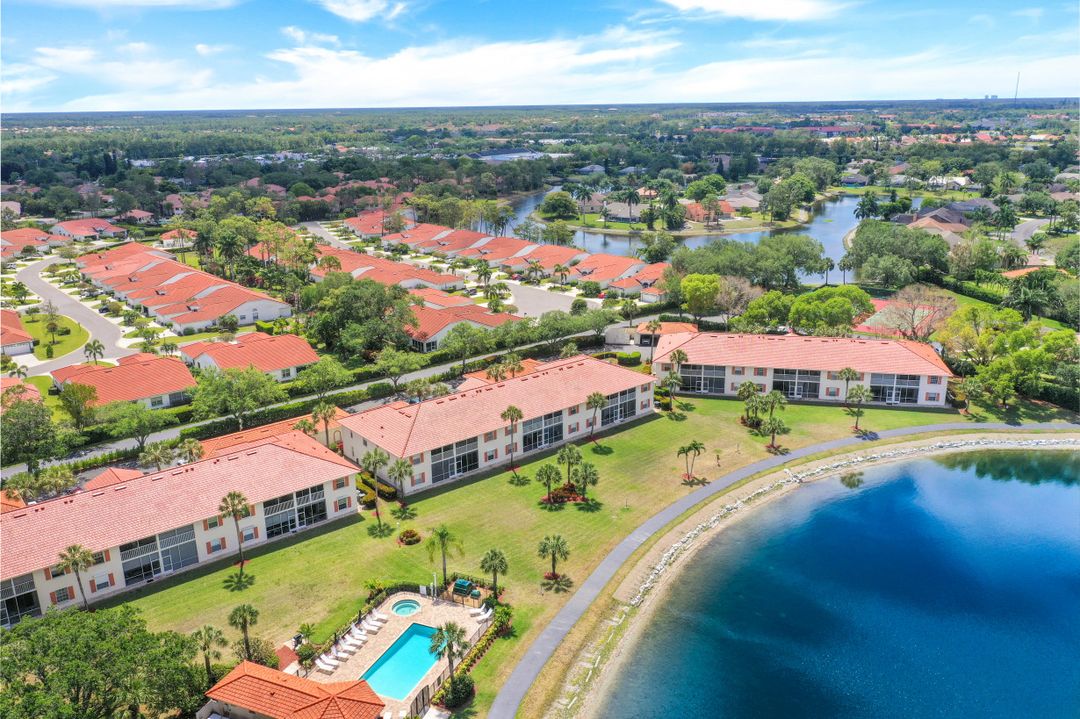 517 Mardel Dr #208, Naples, FL 34104