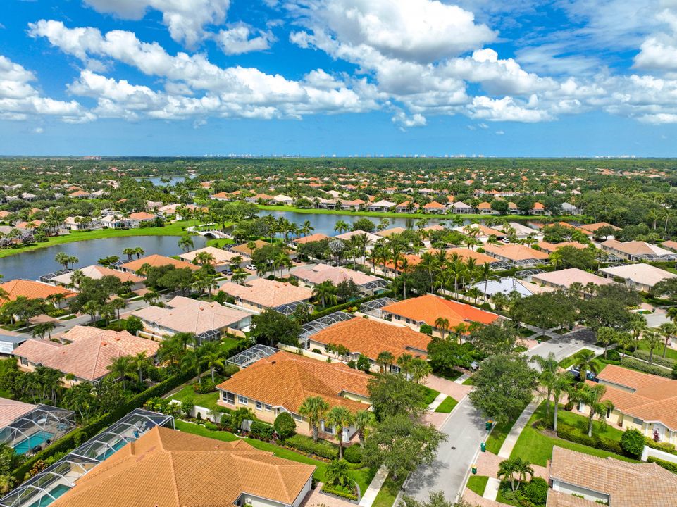 4209 St George Ln, Naples, FL 34119