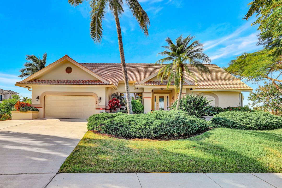 106 N Barfield Dr, Marco Island, FL 34145
