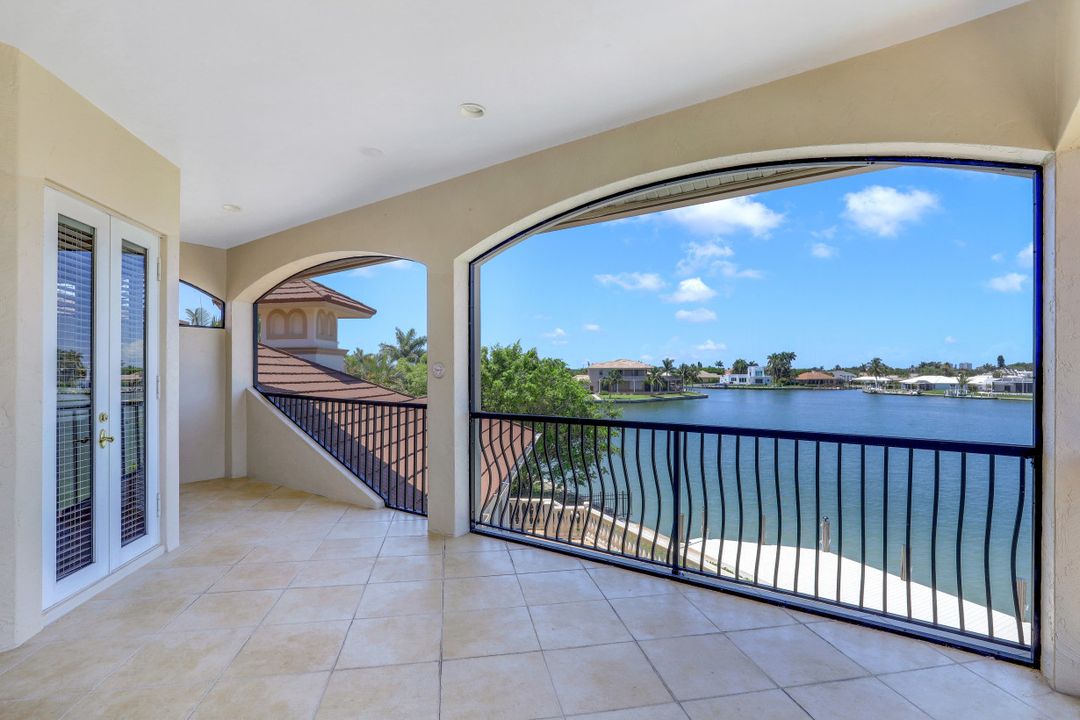 1404 Butterfield Ct, Marco Island, FL 34145