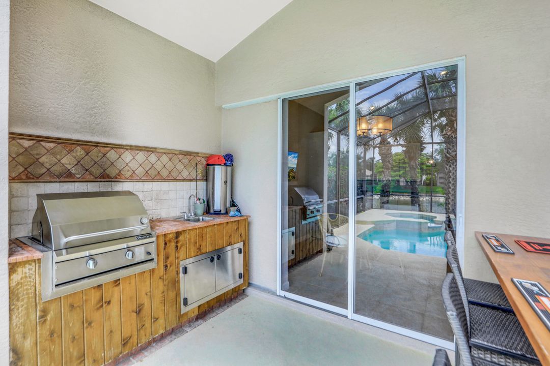 12836 Brynwood Way, Naples, FL 34105