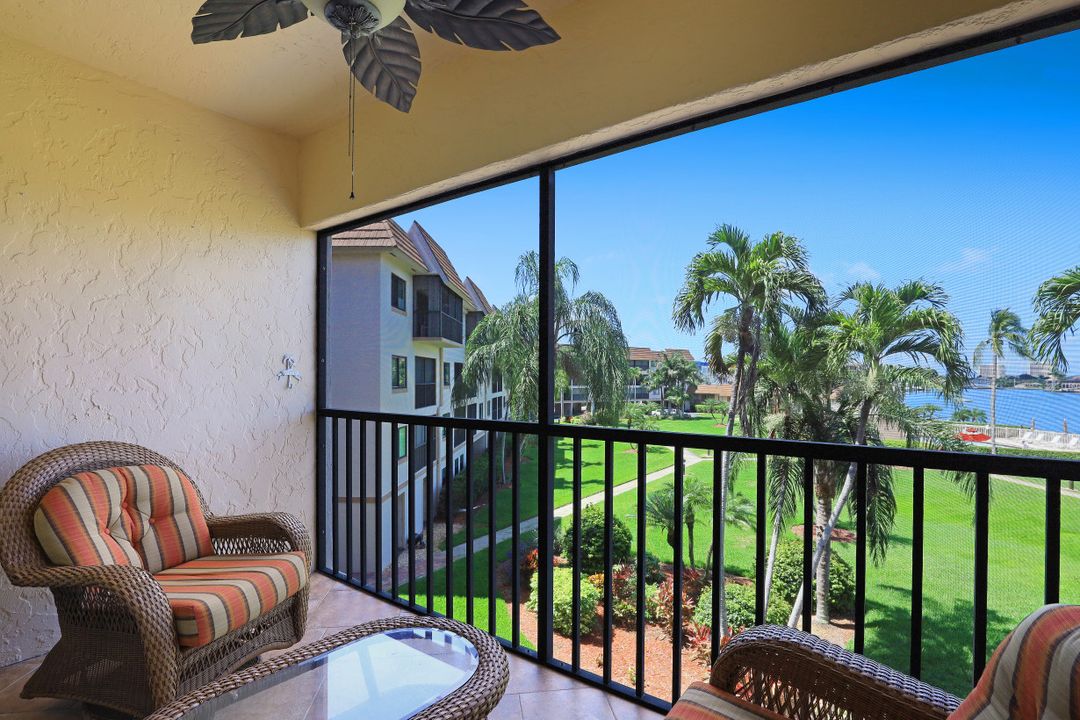 750 W Elkcam Cir #316, Marco Island, FL 34145