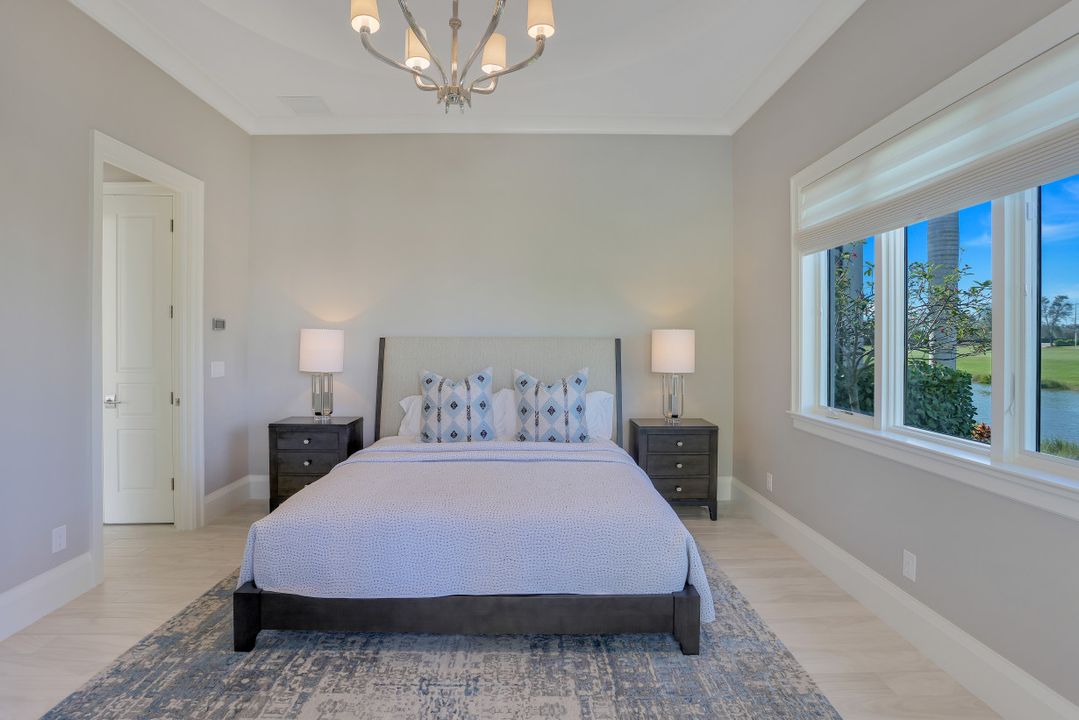 16439 Seneca Way, Naples, FL 34110