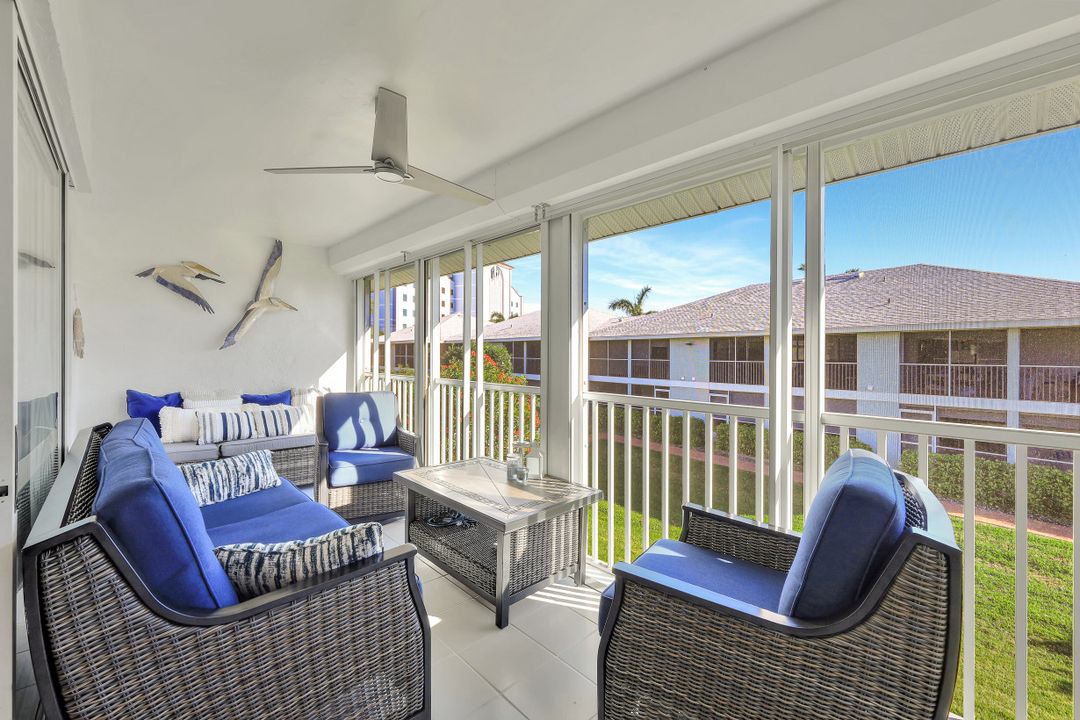 711 W Elkcam Cir #126, Marco Island, FL 34145