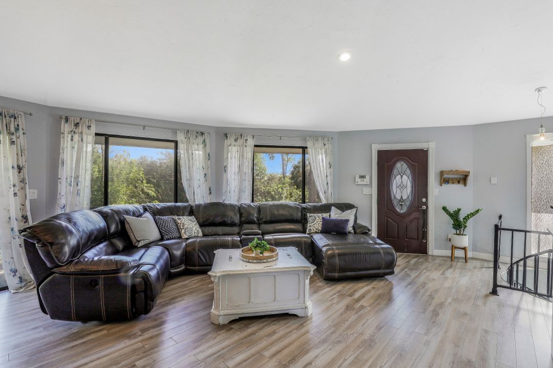 3035 64th St SW, Naples, FL 34105