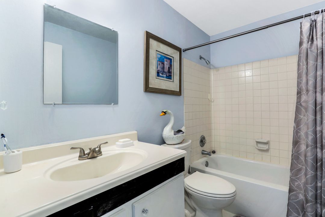 6300 South Pointe Blvd #132, Fort Myers, FL 33919