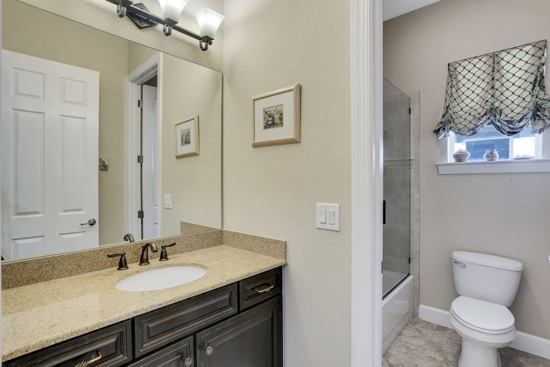 9755 Nickel Ridge Cir, Naples, FL 34120