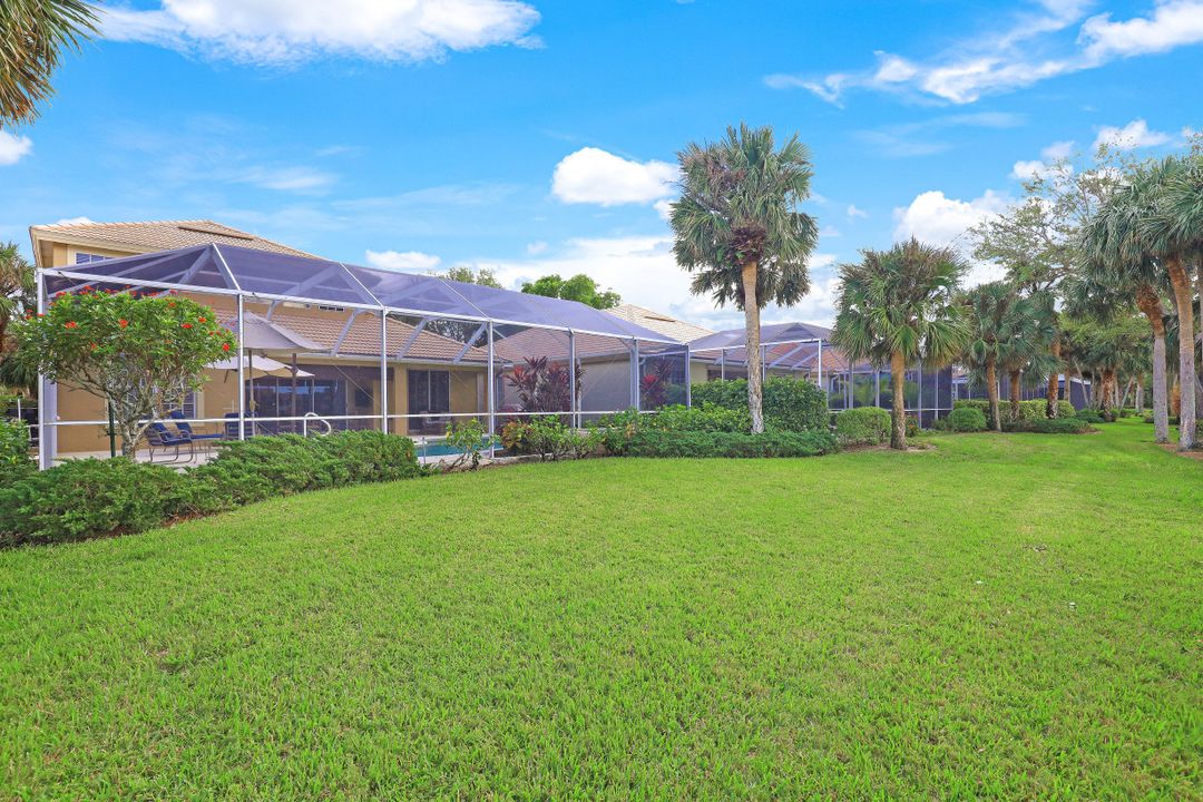 23144 Tree Crest Ct, Bonita Springs, FL 34135