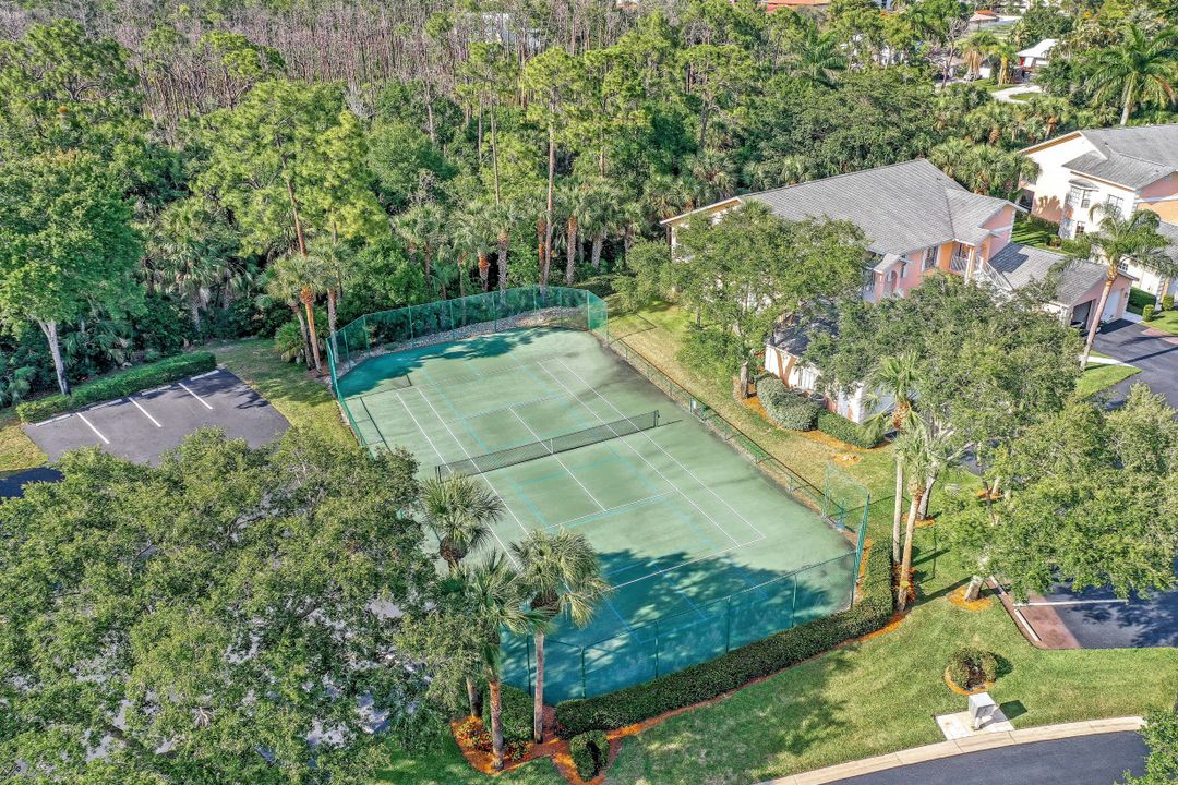773 Wiggins Lake Dr #204, Naples, FL 34110