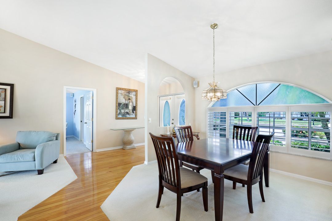 7563 Woodland Bend Cir, Fort Myers, FL 33912