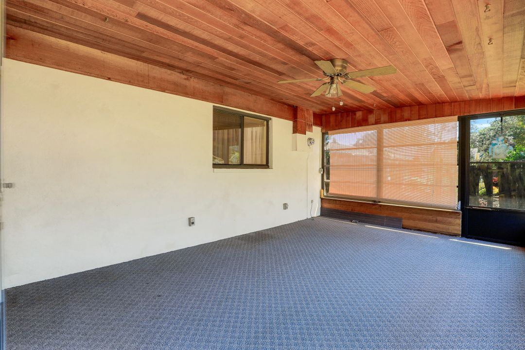 18580 Ocala Rd, Fort Myers, FL 33967