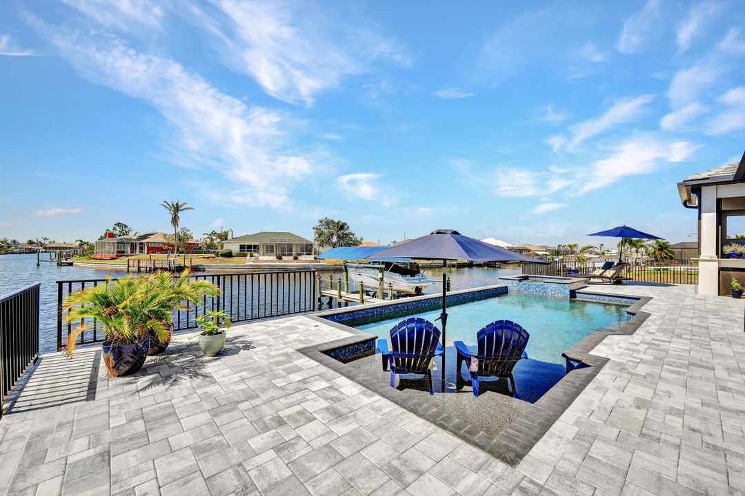 214 NW 32nd Pl, Cape Coral, FL 33993