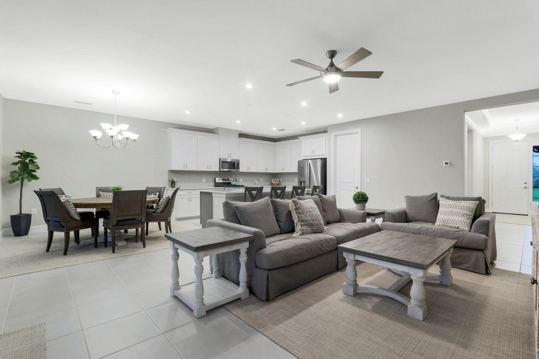 19595 Estero Pointe Ln, Fort Myers, FL 33908